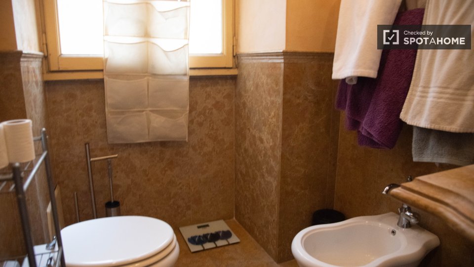 Double room Rome, 3 beds — photo 68