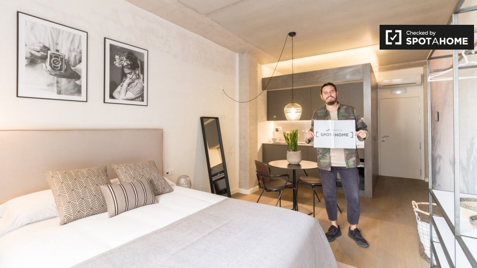 Apartment mono Barcelona, 25m² — photo 6