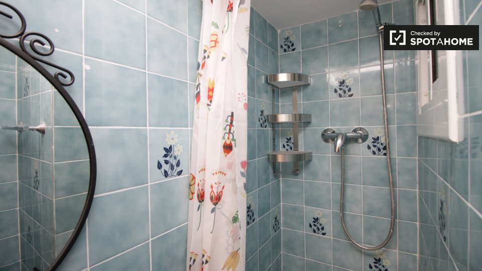 Double room Barcelona, 2 beds, 50m² — photo 11