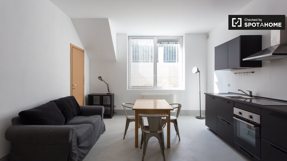 Apartment Milan, 1 bed, 65m² — photo 2