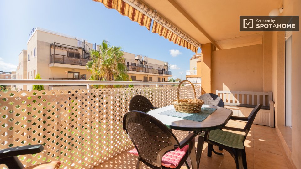 Apartment Valencia, 2 beds, 66m² — photo 5