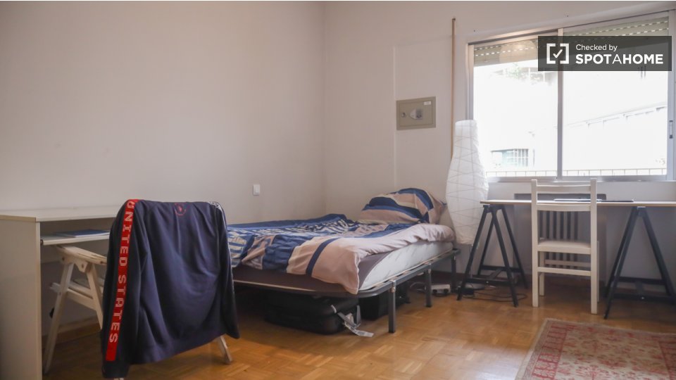 Double room Madrid, 4 beds, 250m² — photo 3