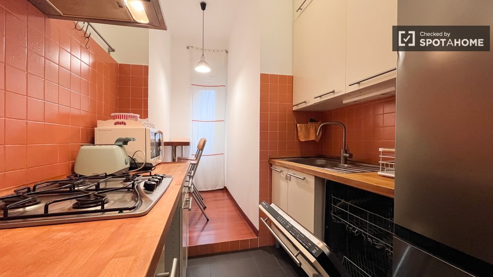 Double room Milan, 3 beds — photo 16
