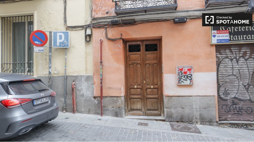 Apartment Madrid, 1 bed — photo 16