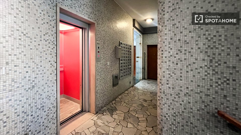Apartment Milan, 1 bed, 32m² — photo 1