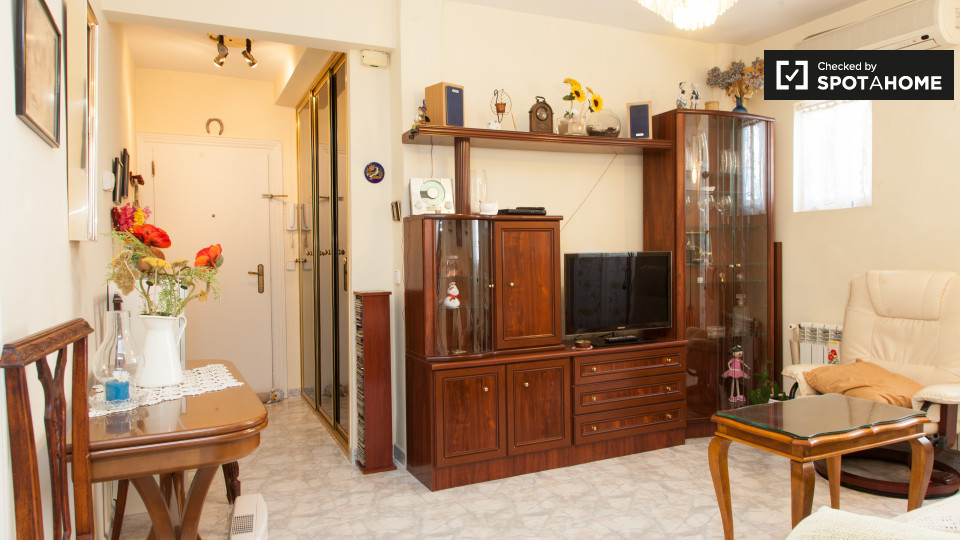 Apartment Madrid, 2 beds, 55m² — photo 2