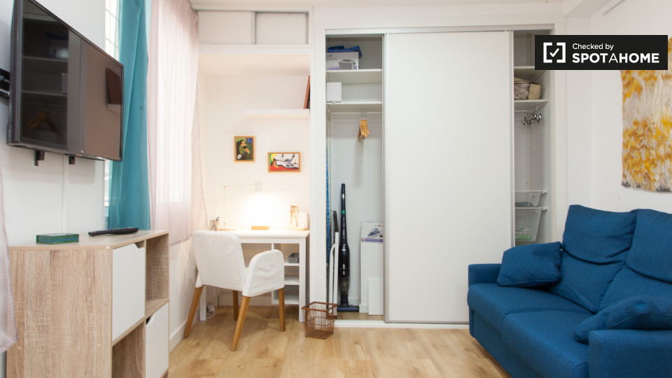 Apartment mono Madrid, 23m² — photo 1