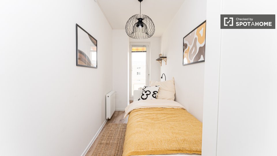 Double room Berlin, 4 beds, 62m² — photo 14