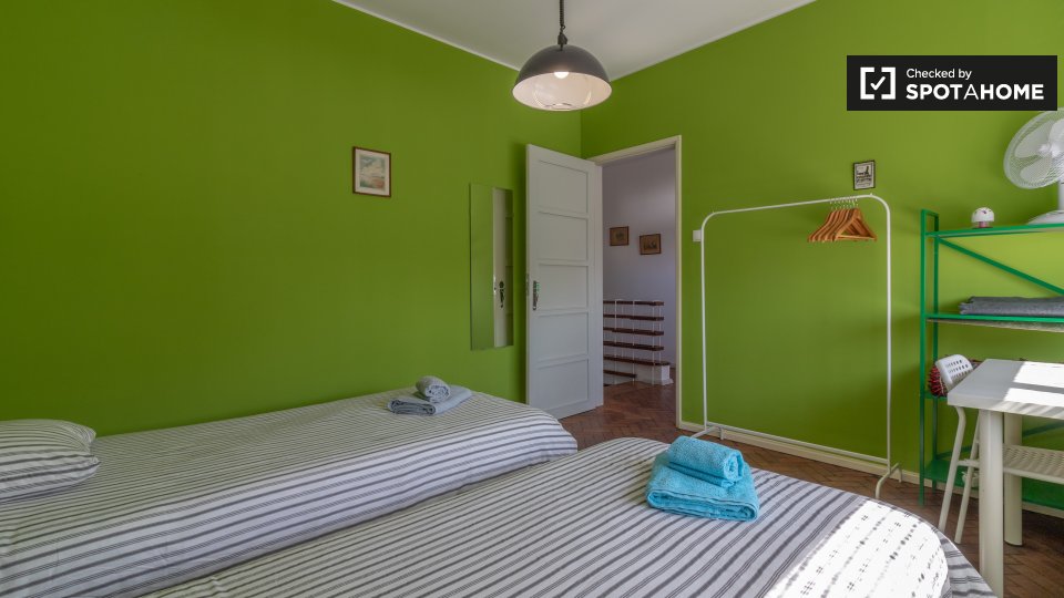 Double room Lisbon, 6 beds, 250m² — photo 3