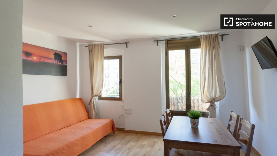 Apartment Barcelona, 1 bed, 40m² — photo 3