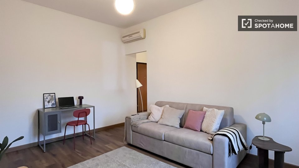 Apartment Milan, 1 bed — photo 16