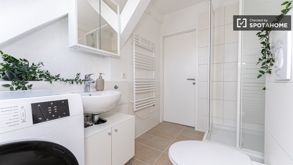 Double room Berlin, 3 beds, 48m² — photo 14