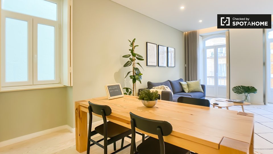 Apartment Lisbon, 2 beds, 130m² — photo 4