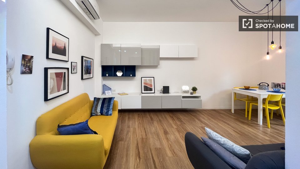 Double room Milan, 2 beds, 65m² — photo 1
