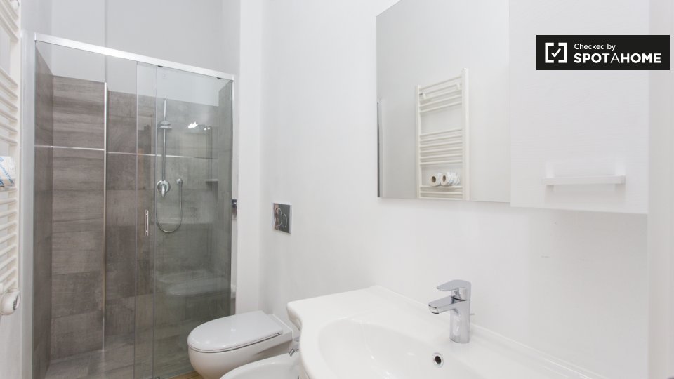 Apartment Milan, 1 bed, 50m² — photo 2