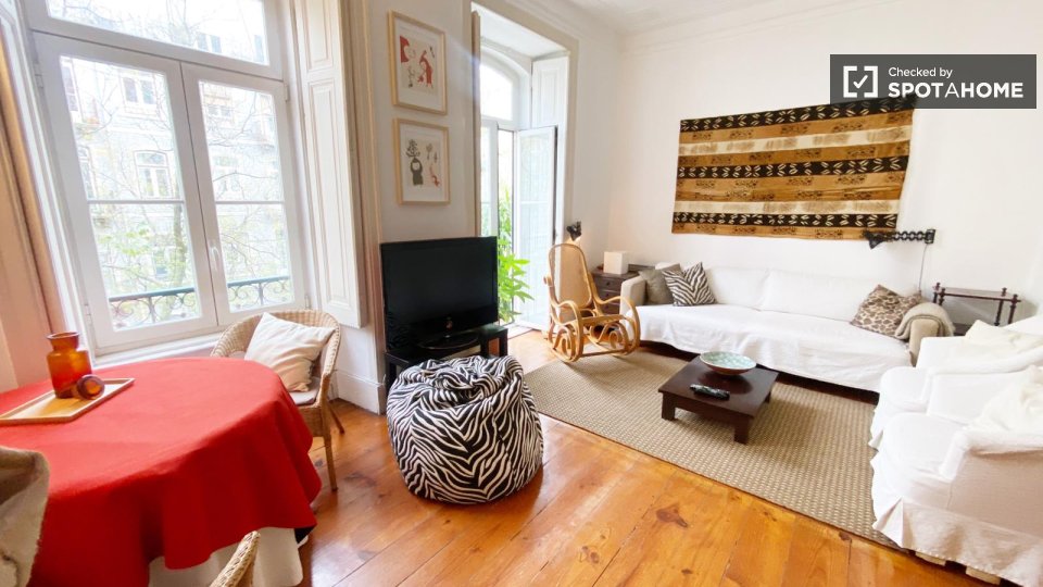 Apartment Lisbon, 1 bed, 95m² — photo 33