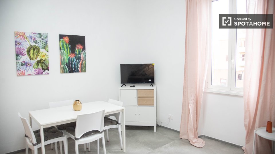 Apartment Rome, 1 bed — photo 5
