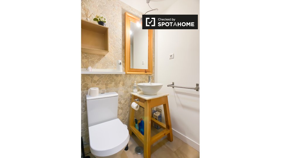 Apartment Lisbon, 1 bed, 55m² — photo 10