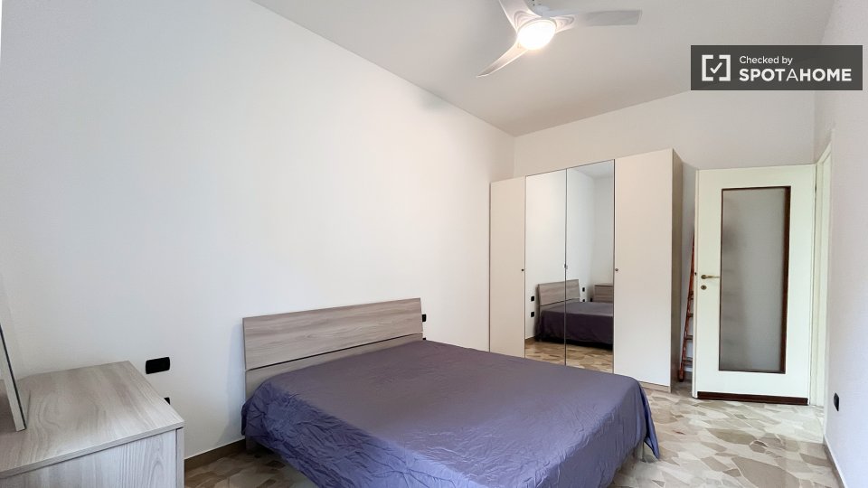 Double room Milan, 2 beds — photo 6