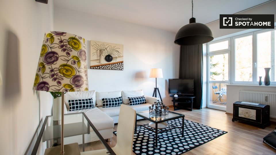Apartment Berlin, 1 bed, 60m² — photo 1