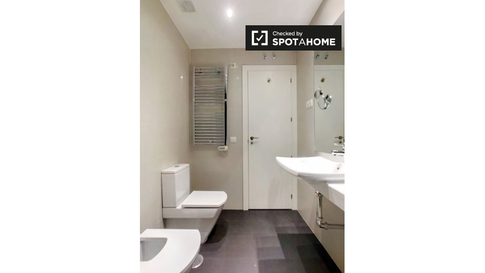 Apartment Madrid, 2 beds, 73m² — photo 18