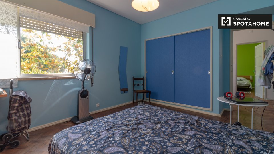 Double room Lisbon, 6 beds, 250m² — photo 3