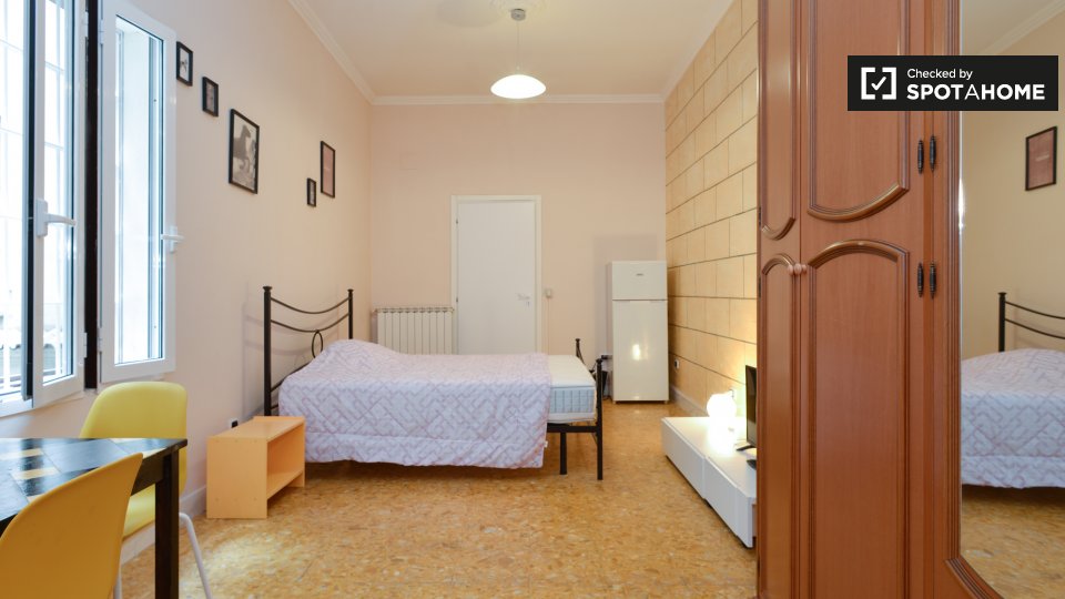Apartment mono Rome — photo 1