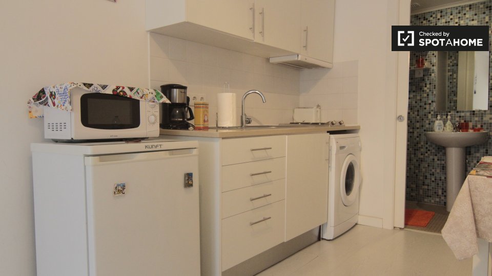 Apartment mono Lisbon, 45m² — photo 8