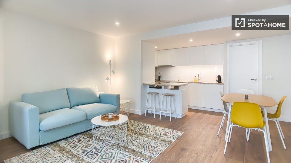 Apartment Lisbon, 1 bed, 50m² — photo 12