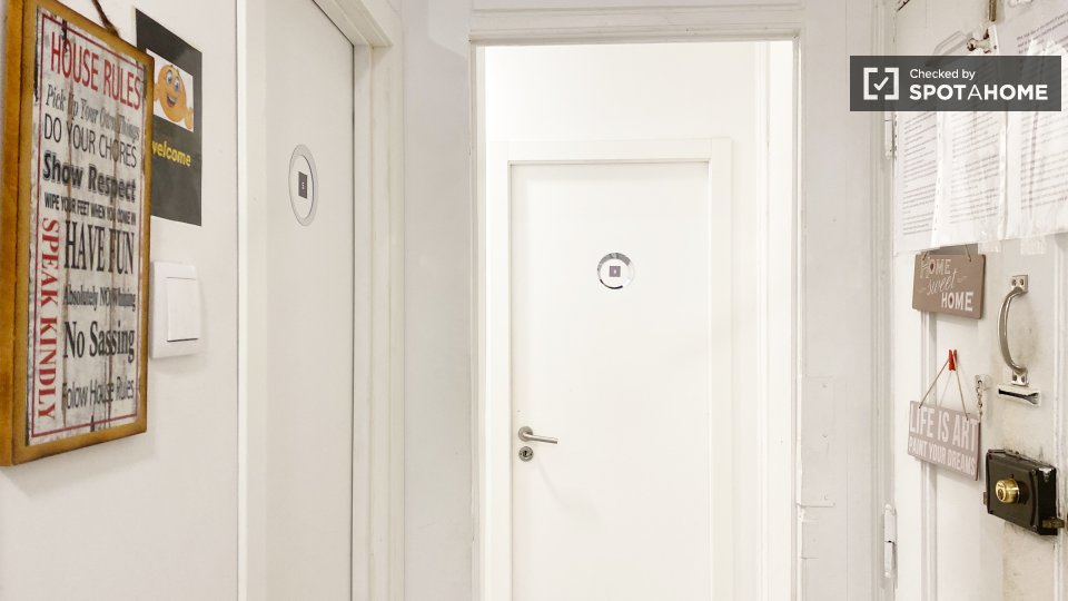 Double room Lisbon, 7 beds — photo 13
