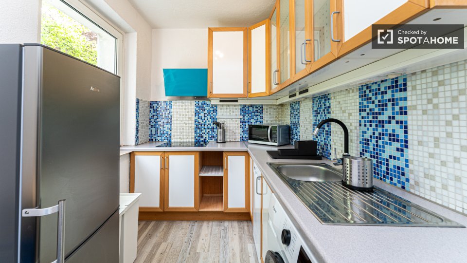 Double room Berlin, 5 beds, 59m² — photo 18