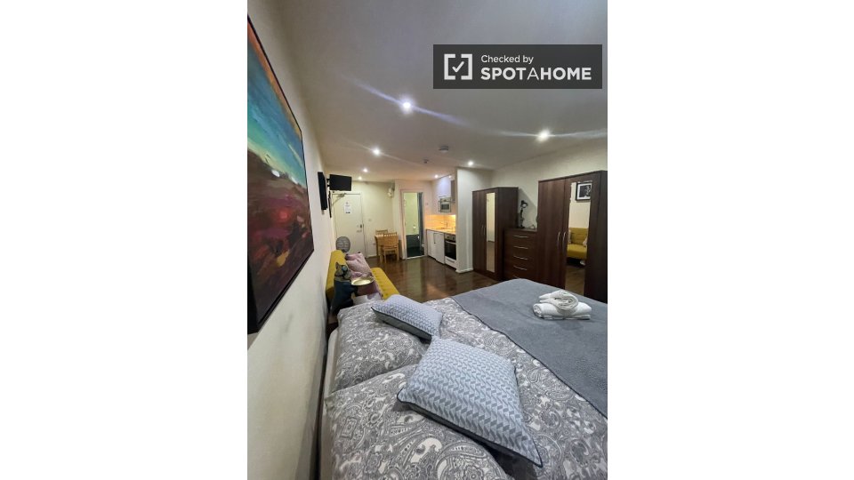 Studio apartment for rent in zone 2, London (ref 991607) Spotahome