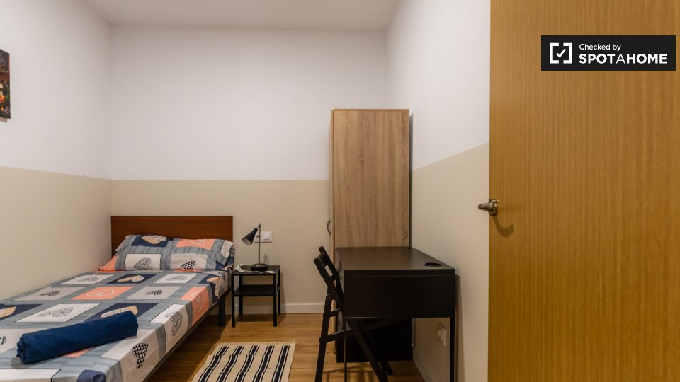 Double room Barcelona, 6 beds — photo 2