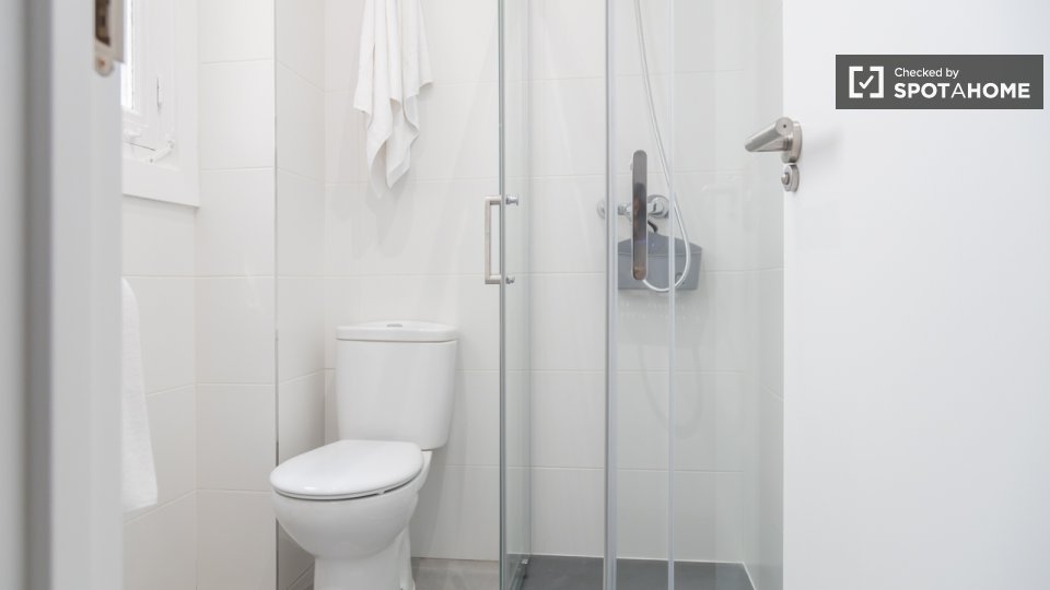Double room Madrid, 10 beds — photo 19