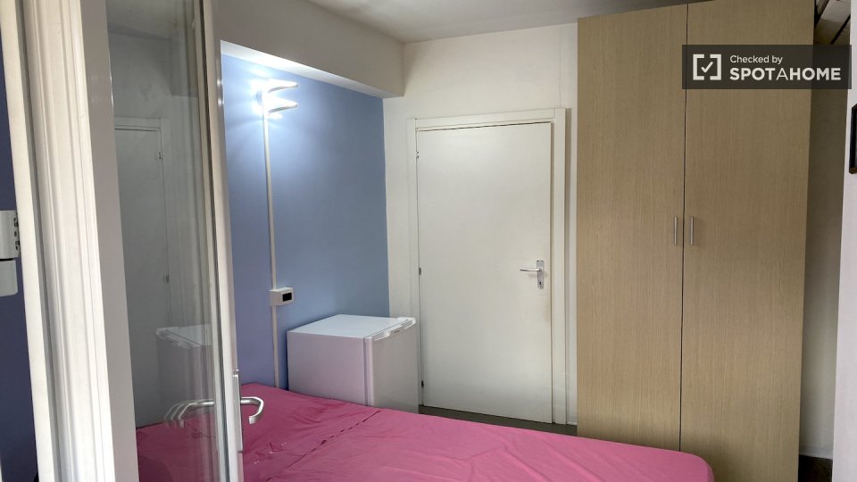 Chambre double Rome, 4 chambres — photo 13