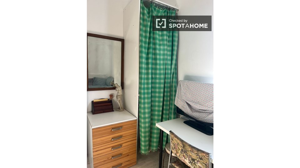 Double room Madrid, 4 beds — photo 11