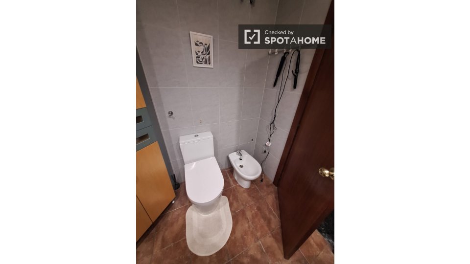 Double room Valencia, 5 beds, 110m² — photo 34
