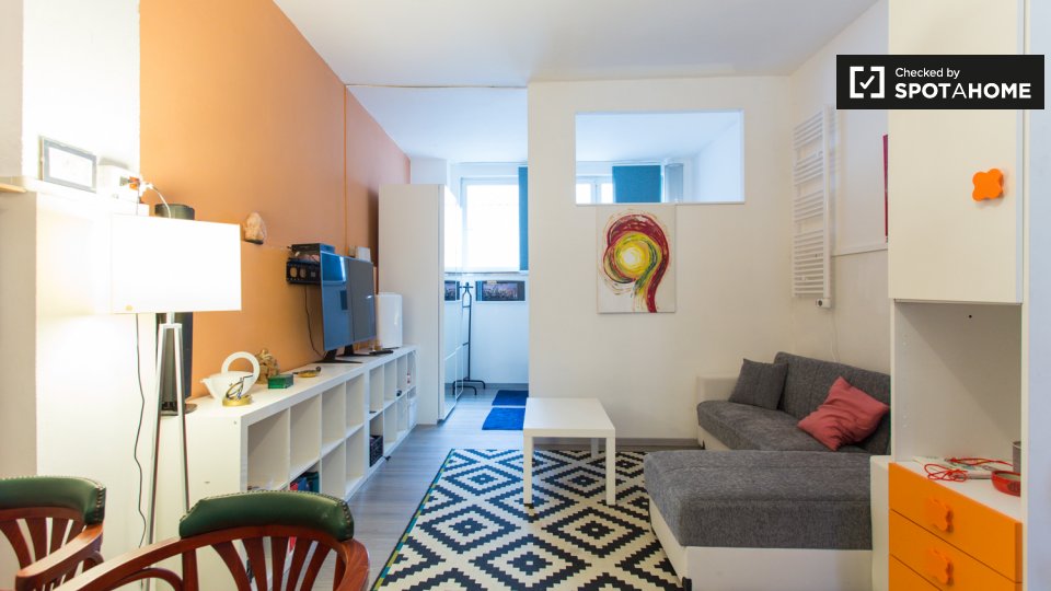 Apartment mono Milan — photo 1