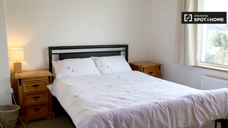 Double room Dublin, 2 beds, 1200m² — photo 1