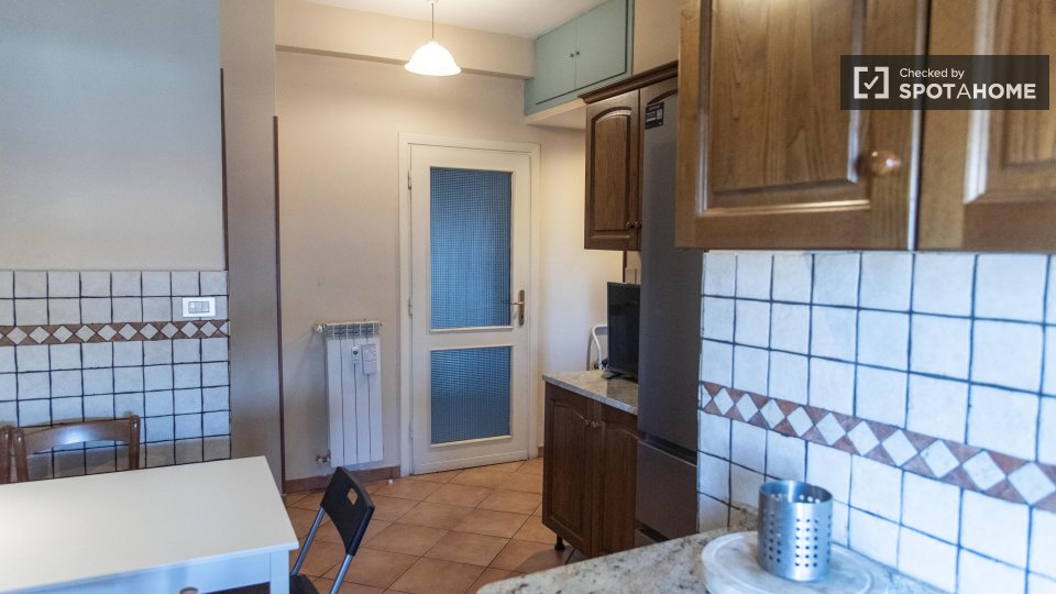 Double room Rome, 5 beds — photo 6