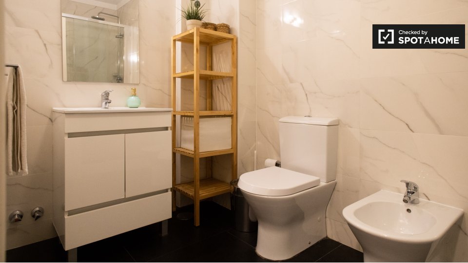 Apartment Porto, 2 beds, 85m² — photo 8