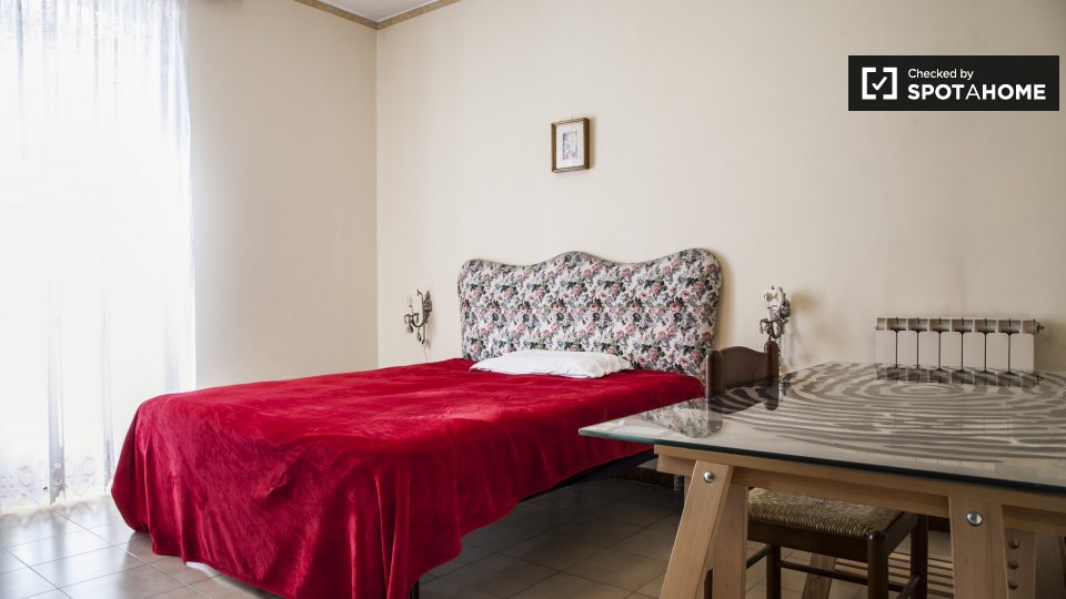 Double room Rome, 8 beds, 360m² — photo 4