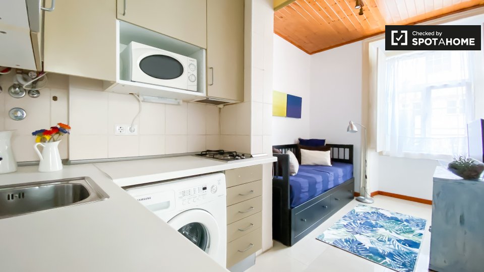 Apartment Lisbon, 1 bed — photo 7