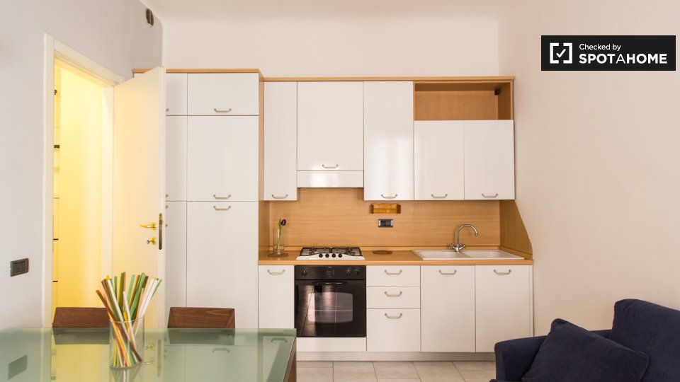 Apartment Milan, 1 bed — photo 2
