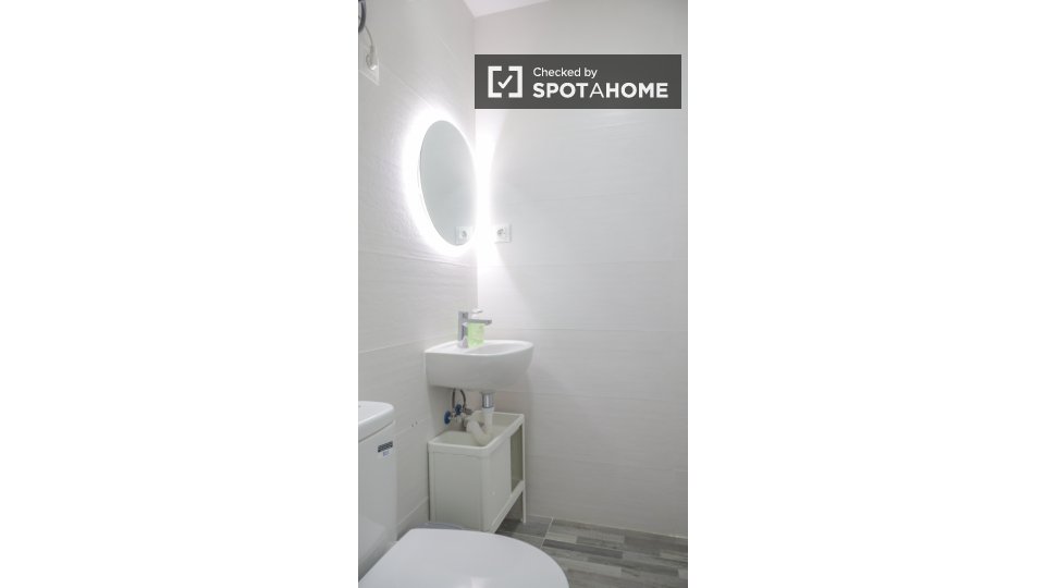 Apartment mono Madrid — photo 12