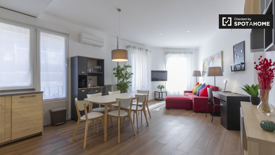 2-bedroom apartment for rent in Atocha, Madrid - in Madrid