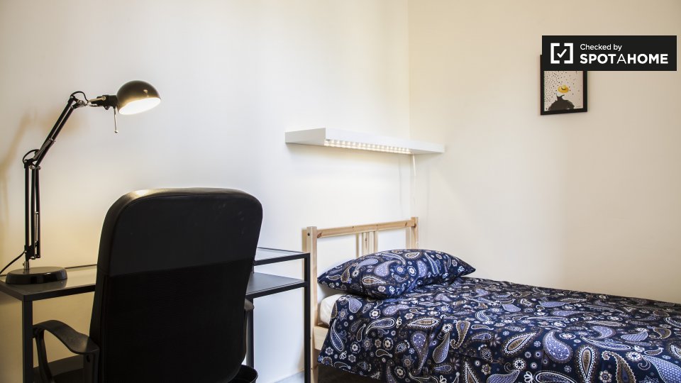 Double room Rome, 4 beds, 120m² — photo 2