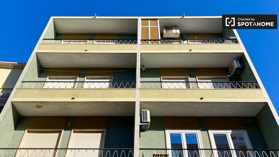 Apartment mono Lisbon, 25m² — photo 9