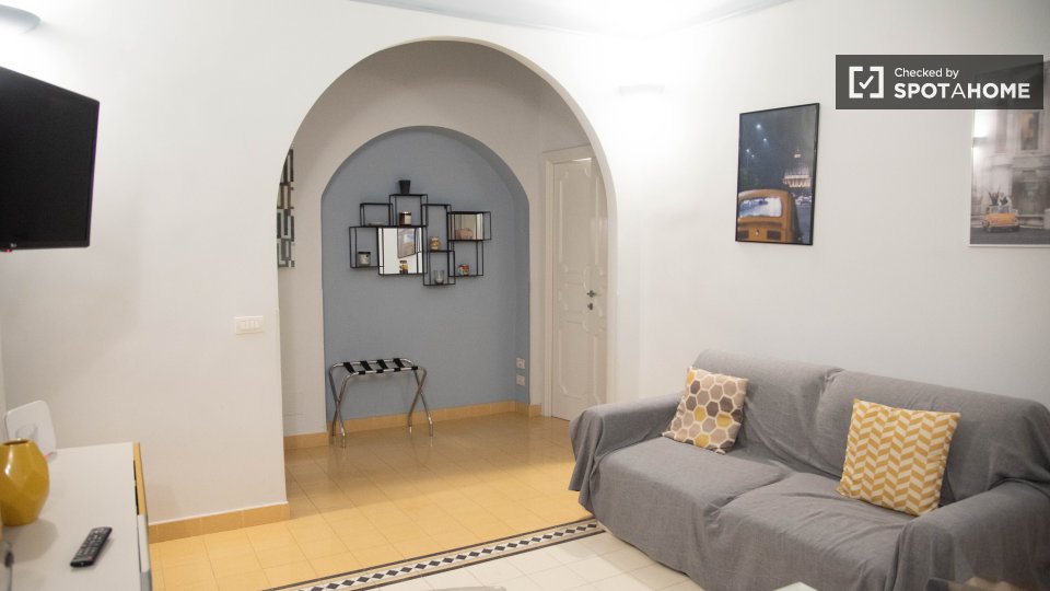 Apartment Rome, 1 bed — photo 27