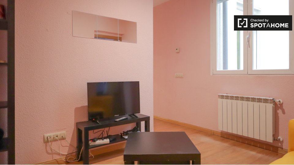 Apartment Madrid, 3 beds, 65m² — photo 3